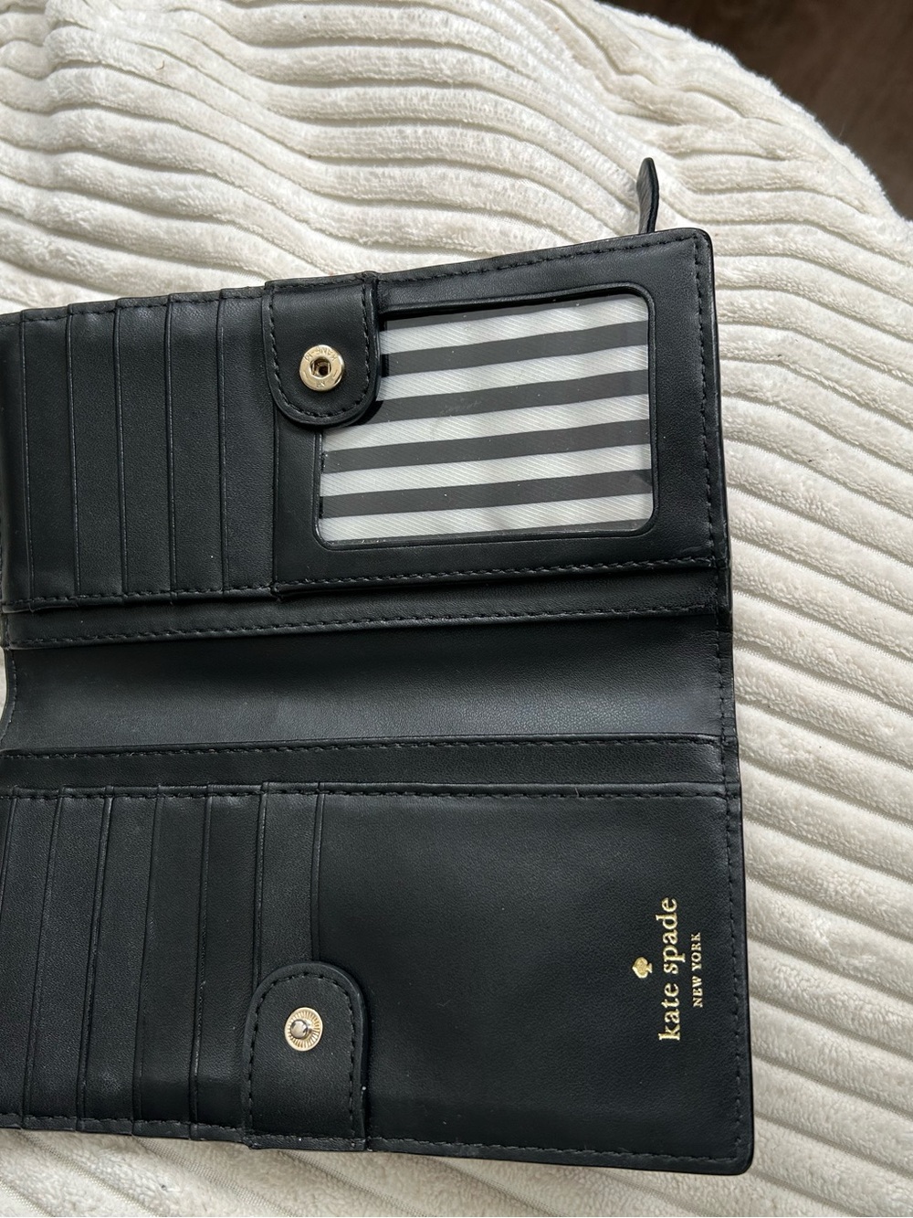 kate spade EUC Black Pebbled Leather Zip-Around Wallet with Gold Logo - Picture 3 of 8